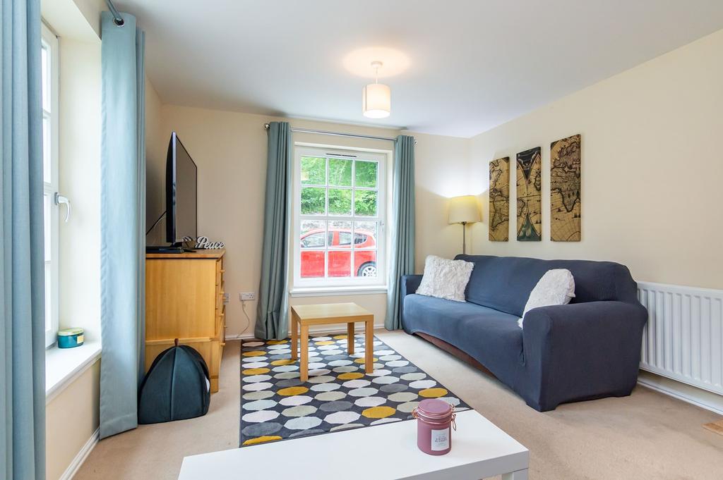 Old Dalmore Path, Auchendinny... 1 bed ground floor flat £135,000