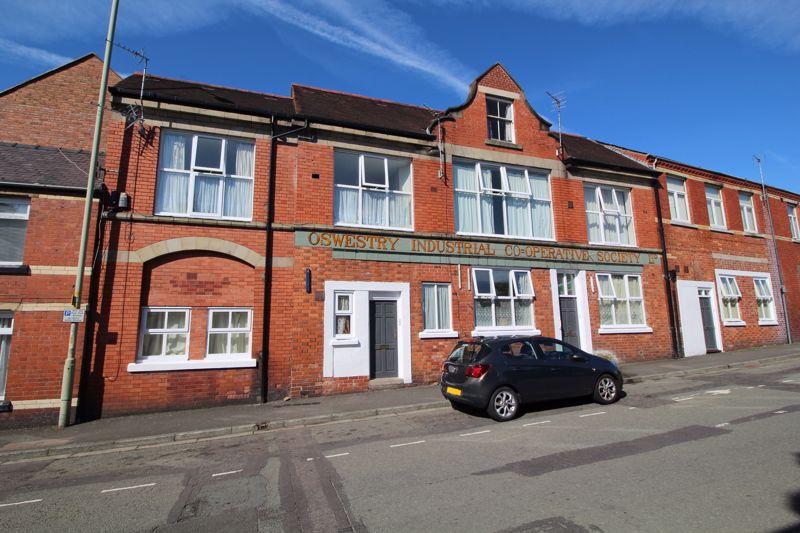 King Street, Oswestry 8 bed block of apartments - £275,000