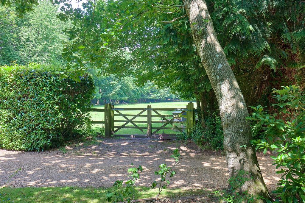 Field Gate