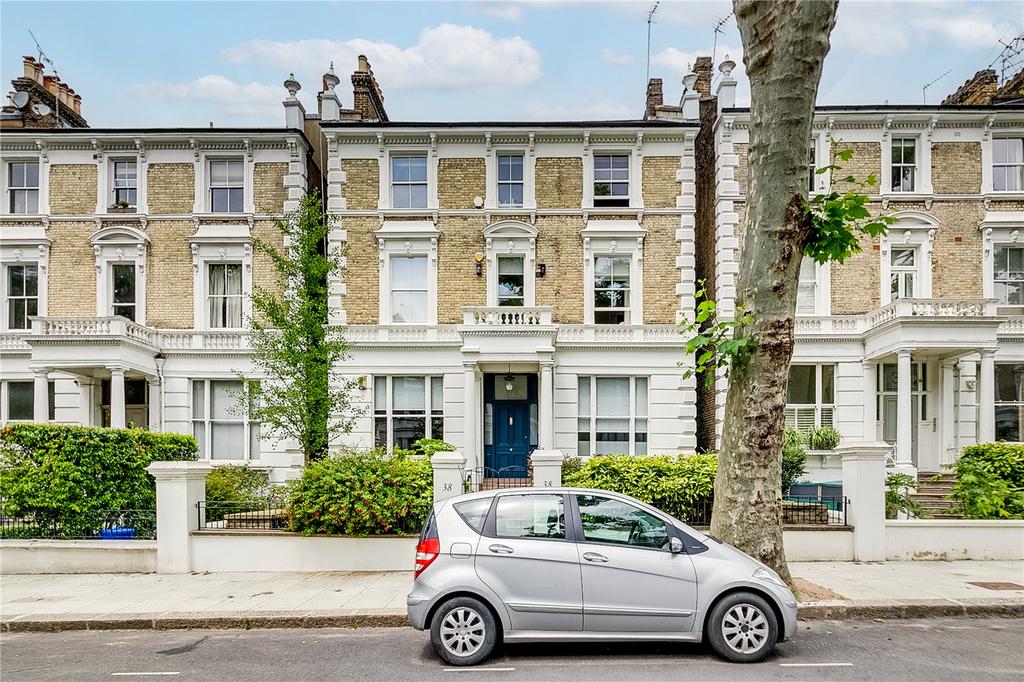 Bassett Road, London, W10 2 bed apartment for sale £875,000