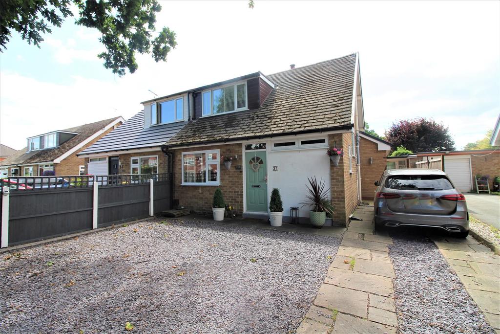 Darland Lane, Rossett, Wrexham 3 bed semidetached house £290,000