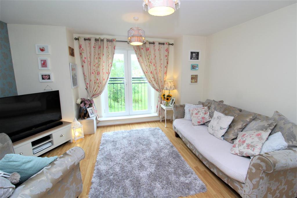 Lamberton Drive, Brymbo, Wrexham 2 bed apartment £95,000