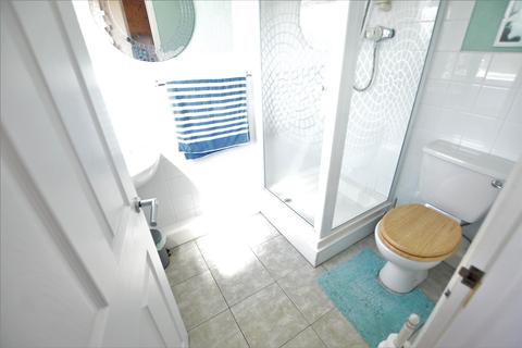 106 Ashburnham Road, Pembrey, Burry Port, SA16 0TL