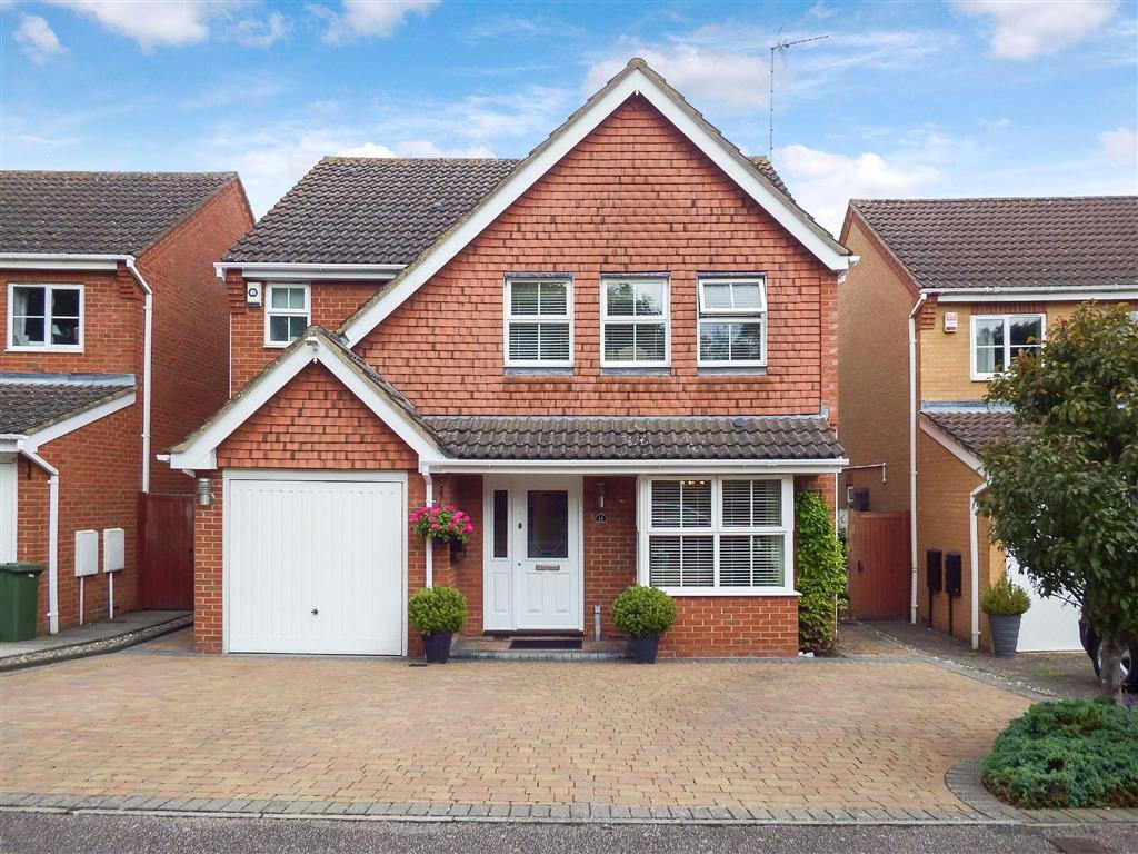 Sparrow Drive, Stevenage... 4 bed detached house £510,000