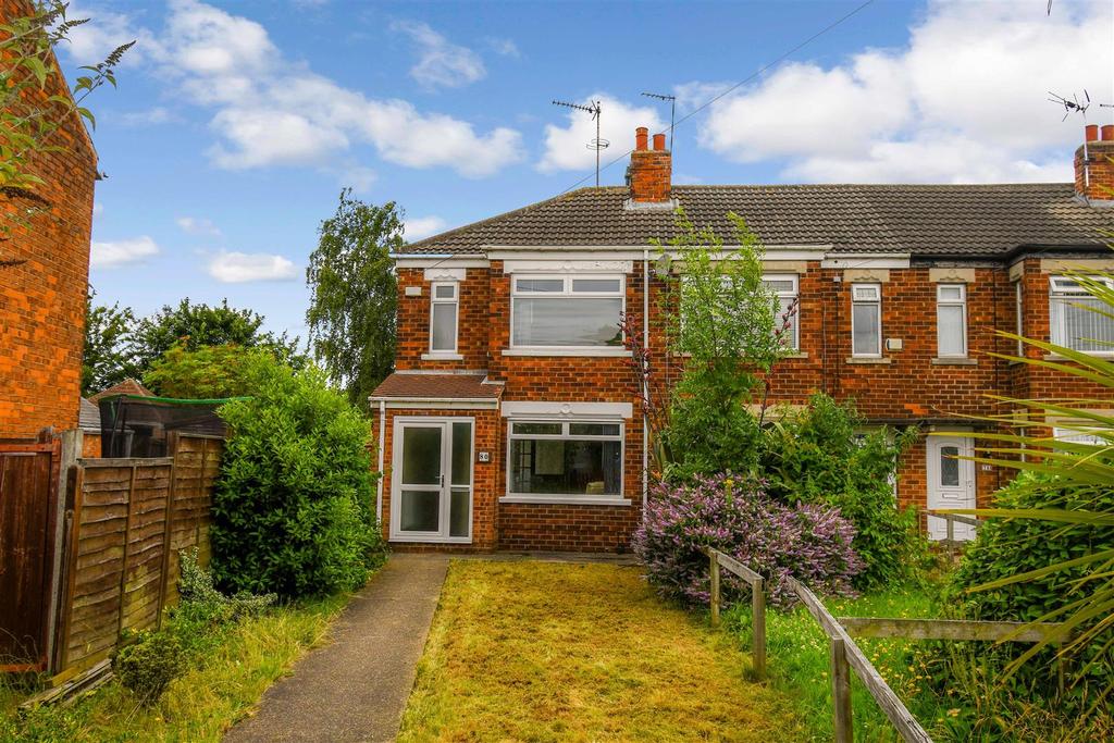 Aston Road, Willerby 2 bed end of terrace house £139,500