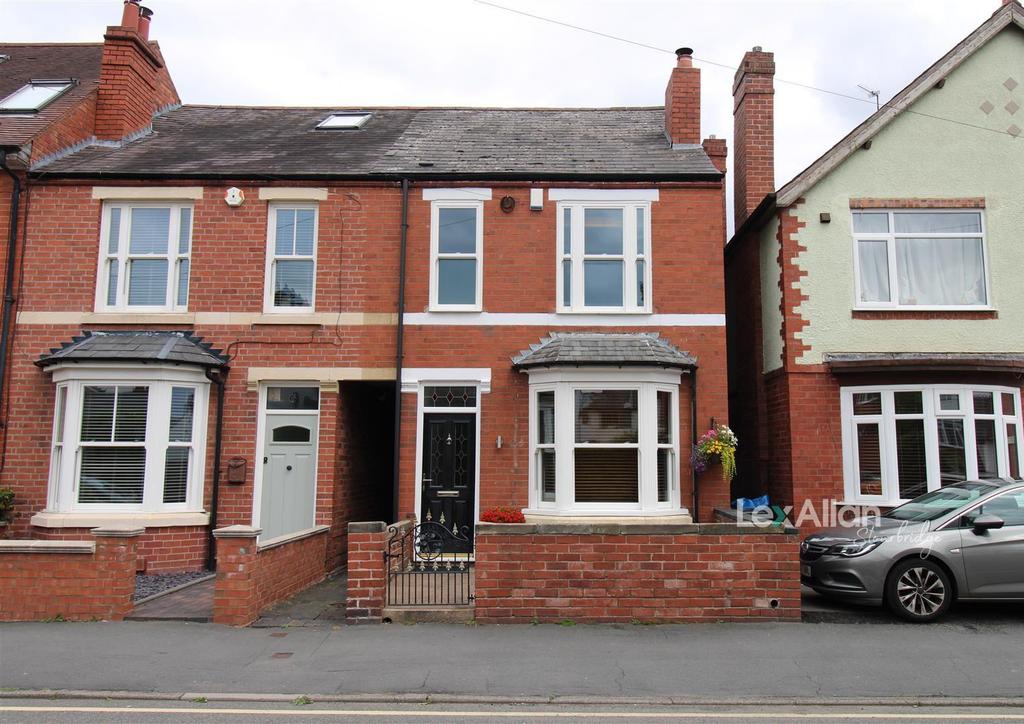 Eggington Road, Stourbridge 2 bed end of terrace house £265,000