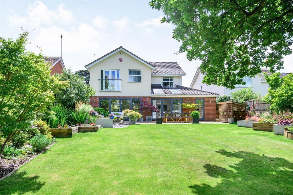 Ashley Crescent, Warwick, Warwickshire 4 bed detached house - £1,000,000