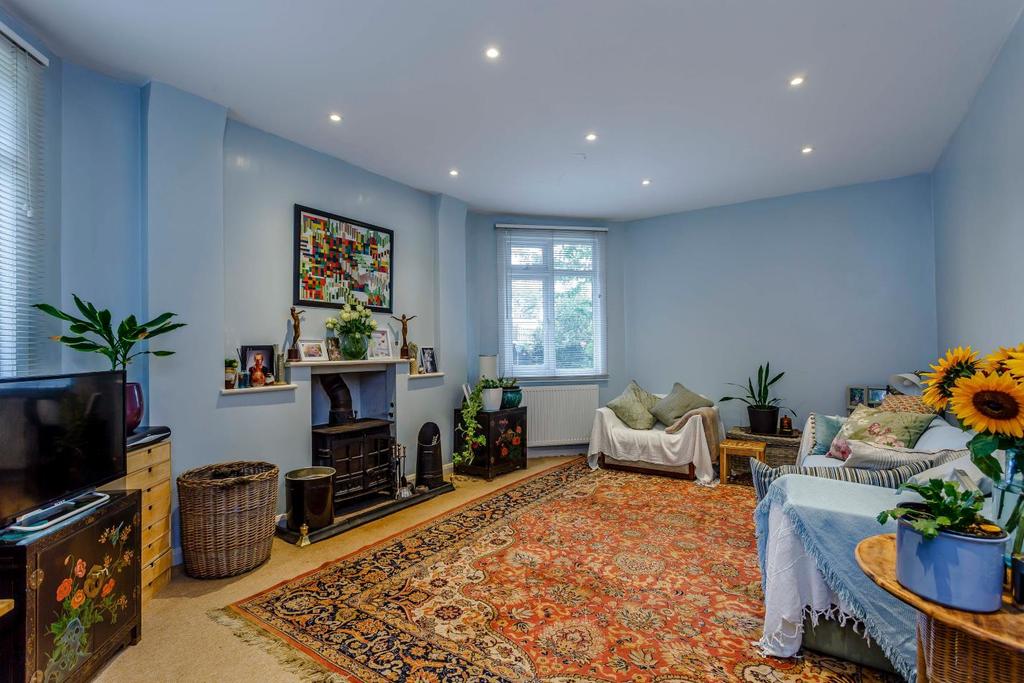 Kelvedon Road, Wickham Witham 3 bed semidetached house £390,000