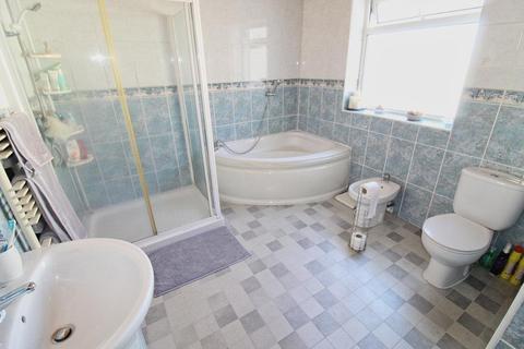 10 Cliff Terrace, Hornsea, HU18 1JA