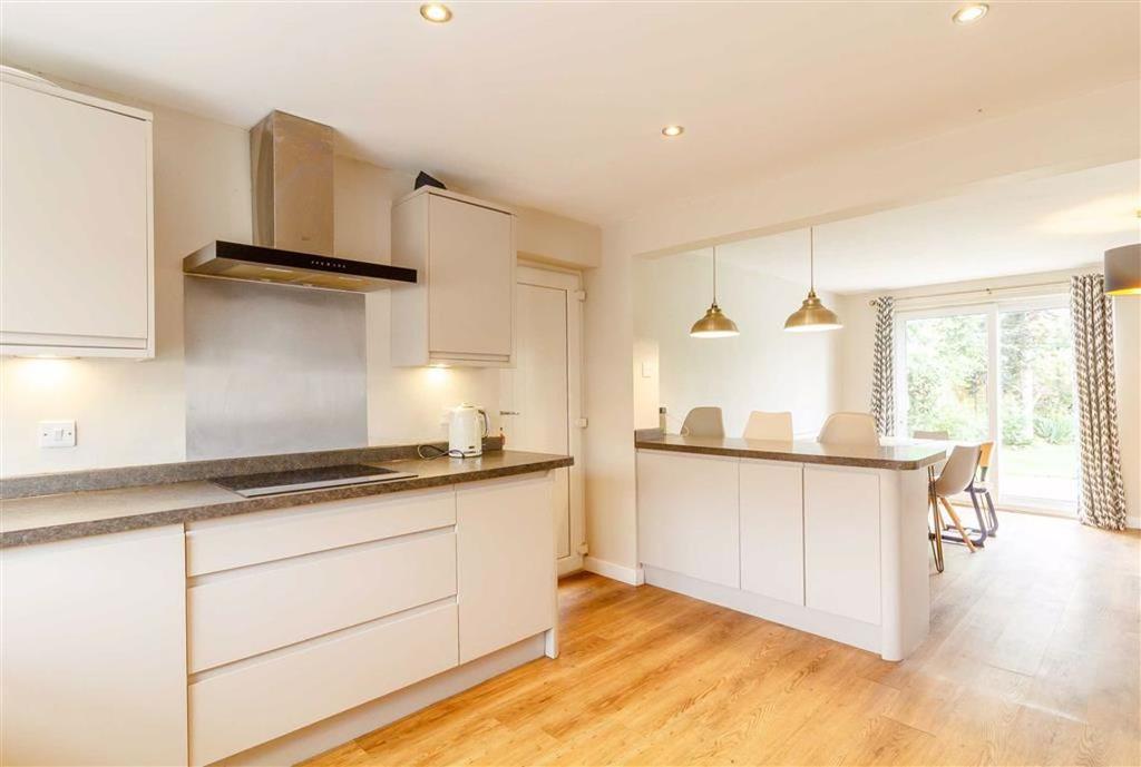 Watling Street, Ross on Wye... 4 bed detached house £335,000