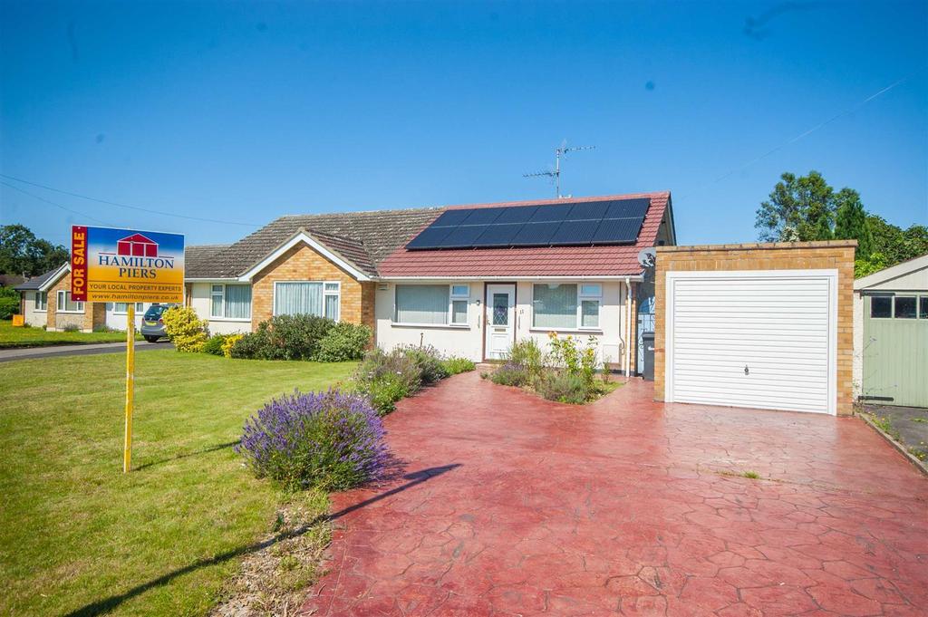 Willow Crescent, Hatfield Peverel, Chelmsford 2 bed bungalow £350,000