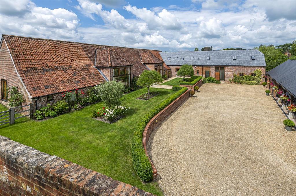 White Street, Market Lavington 5 bed detached house £1,750,000