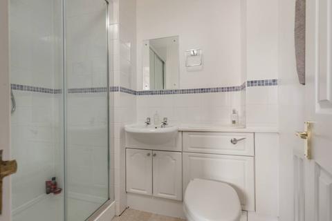 7/7 Tower Street, Edinburgh, EH6 7BX