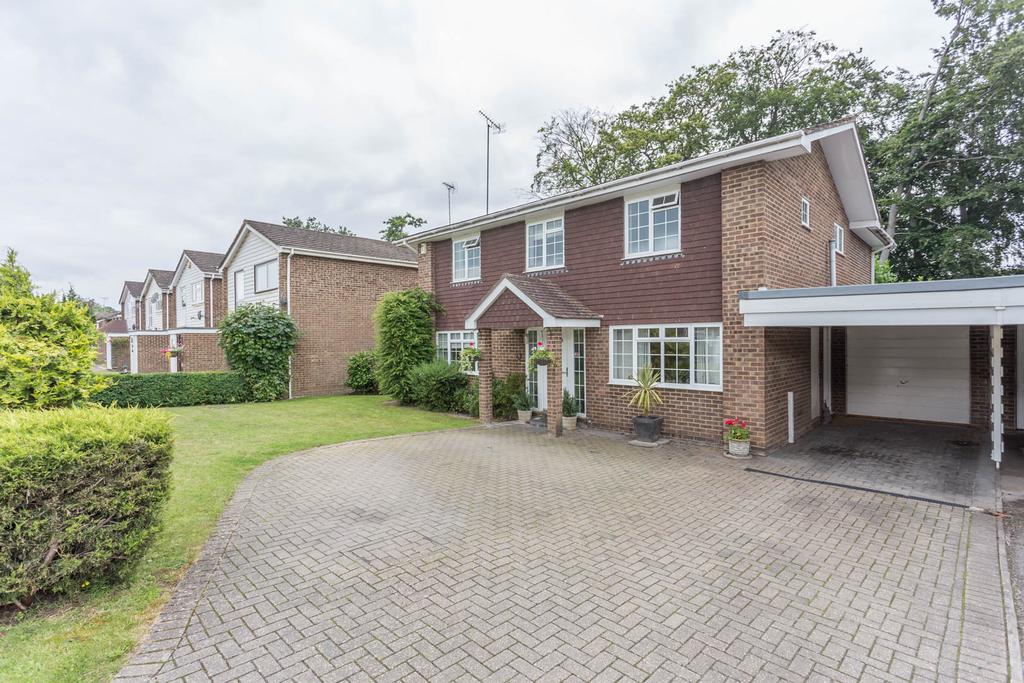 SUPERBLY EXTENDED. GAINSBOROUGH DRIVE, ASCOT, BERKSHIRE, SL5 8TA 4 bed