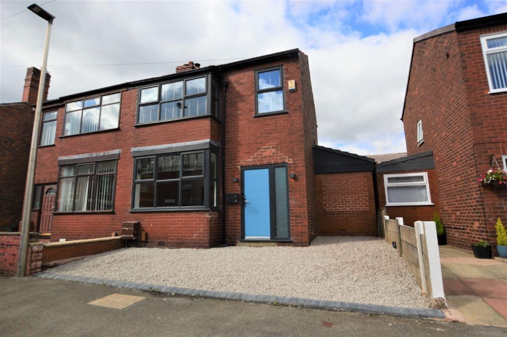 Birch Road, Atherton, M46 3 bed semidetached house £170,000