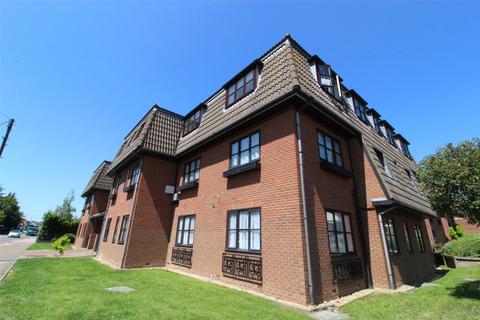 2 bedroom apartment for sale - Rayleigh Road, Leigh-on-Sea, SS9