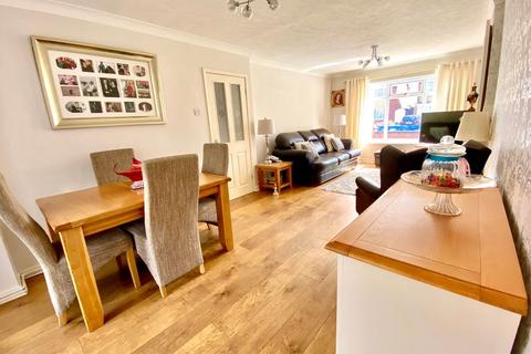 19 Elvington Road, Hightown, Liverpool, L38 9AN