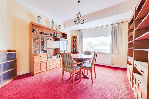 192 Ambleside Drive, Southend-on-sea, SS1 2UF