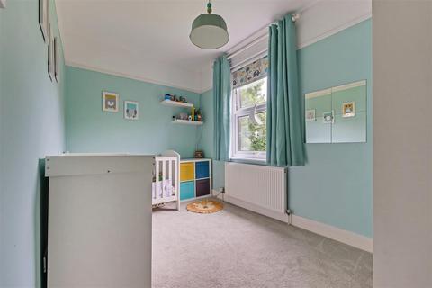 Rosemount Catherine Road, Benfleet, SS7 1HY