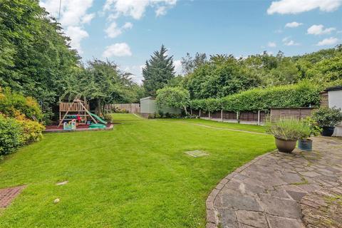 Rosemount Catherine Road, Benfleet, SS7 1HY