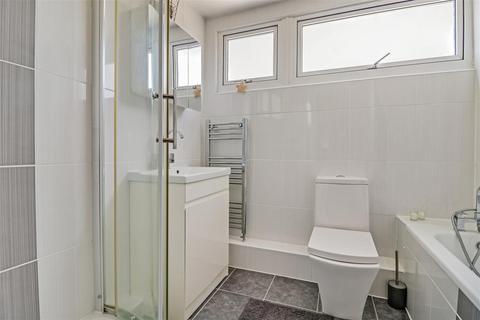 20 Jackdaw Close, Shoeburyness, Southend-on-sea, SS3 9YQ