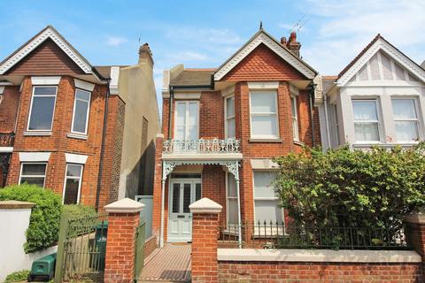4 bedroom end of terrace house for sale - Ditchling Road, Brighton BN1