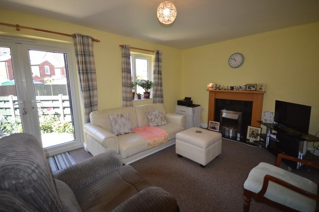 Marshfield Road, Goole 3 bed semidetached house £125,000