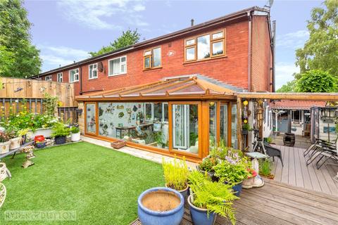 38 Cunliffe Drive, Shaw, Oldham, OL2 8LG