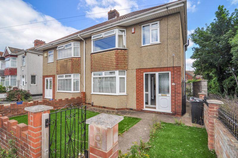 Memorial Road, Hanham, Bristol, BS15 3 bed house £1,450 pcm (£335 pw)