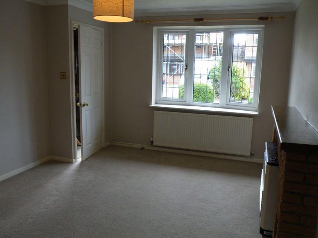 Elmstead Crescent, Crewe 2 bed detached house £695 pcm (£160 pw)