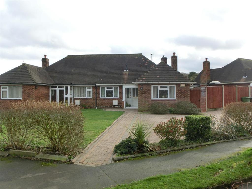 Oberon Drive, Shirley, Solihull 3 bed semidetached bungalow £369,950