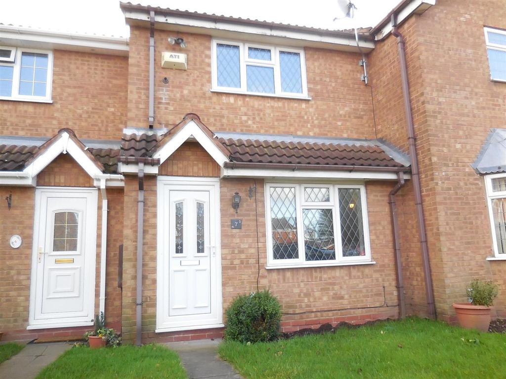 Seaton Close, Wednesfield, WOLVERHAMPTON 2 bed terraced house £725