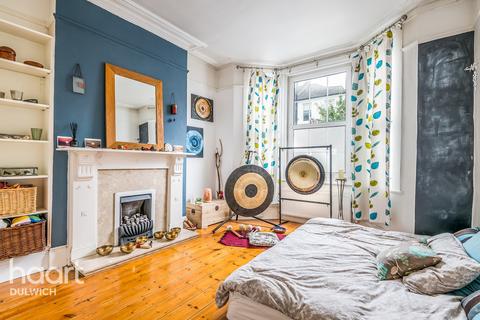17 Crebor Street, East Dulwich, London, SE22 0HF