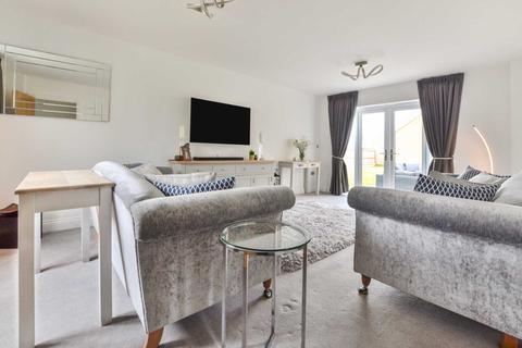 5 Apple Tree Close, Toddington, Cheltenham, GL54 5DY