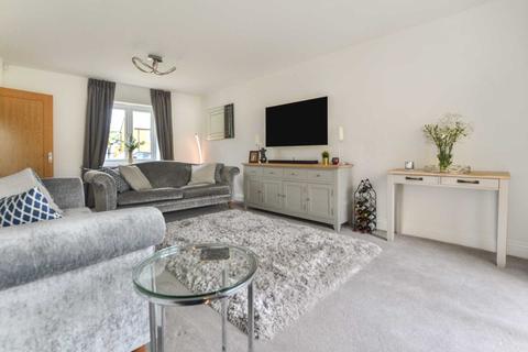 5 Apple Tree Close, Toddington, Cheltenham, GL54 5DY
