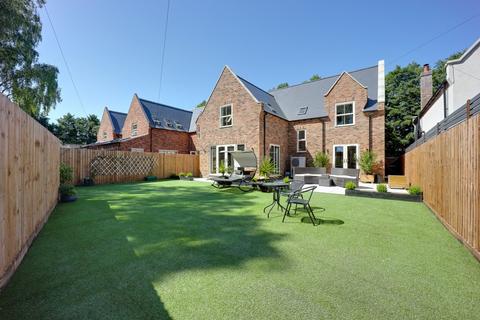 3 Signal Close, Marshland St James, Wisbech, PE14 8ET