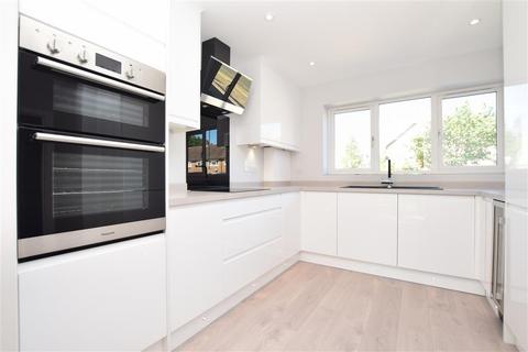 141 Warren Drive, Crawley, RH11 0DH