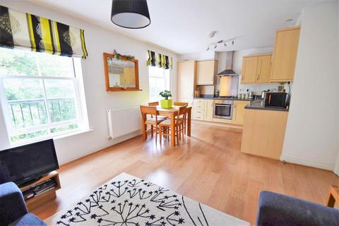 2 bedroom flat for sale, Winchester