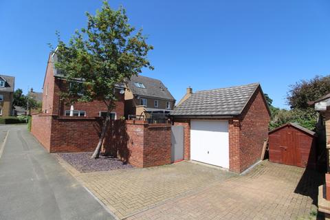 4a Chestnut Close, Milton Malsor, Northampton, NN7 3HJ