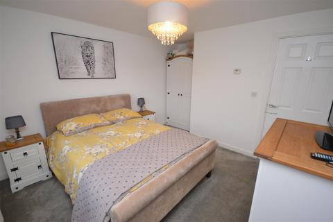 15 Orchid Close, Birmingham, B37 7WE