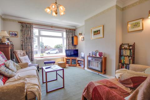 8 Penistone Close, Southampton, SO19 9HS