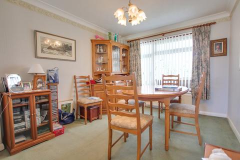 8 Penistone Close, Southampton, SO19 9HS