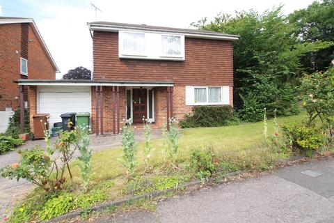 15 Downs Hill Road, Epsom, KT18 5HW