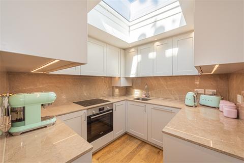 35a Bridge Road, East Molesey, KT8 9ER