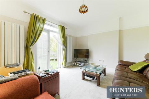 2 Parkside Crescent, Surbiton, KT5 9HT