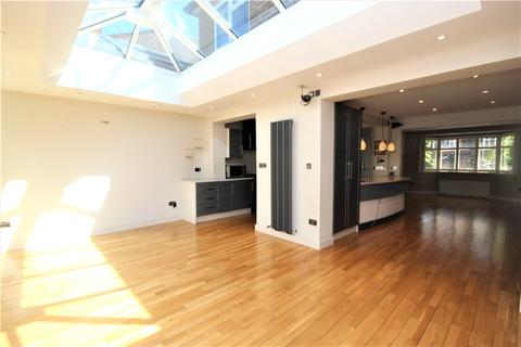186 Pitshanger Lane, London, W5 1QG
