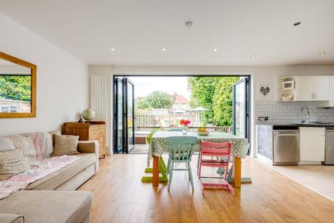 91 Chudleigh Road, Twickenham, TW2 7QY