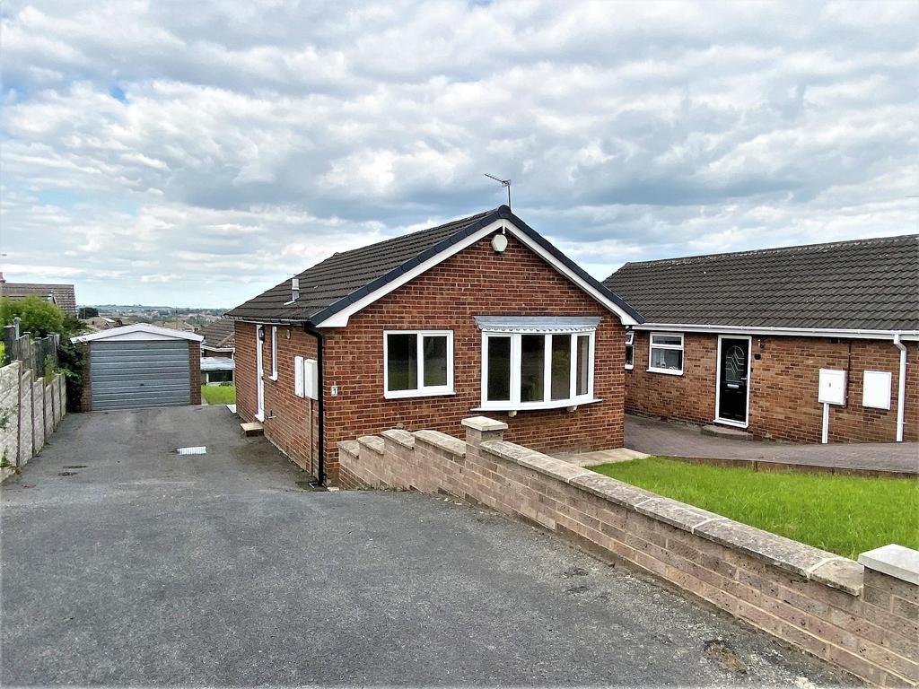 St Lukes Way, Monk Bretton, Barnsley... 2 bed detached bungalow £180,000