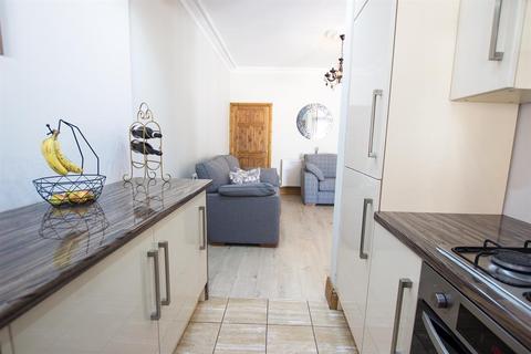 35 Durham Road, Darwen, BB3 1NN