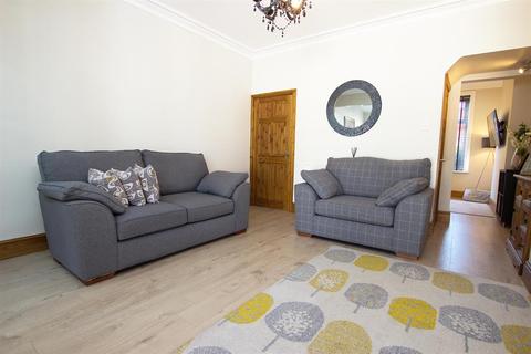 35 Durham Road, Darwen, BB3 1NN
